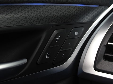 BMW X3 30e 292PK X-Drive M-Sport / Brooklyn / Head-Up / Laser