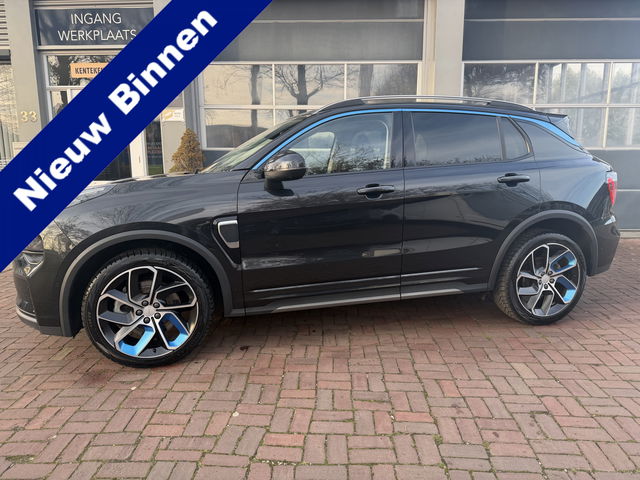 Lynk & Co 01 - 1.5 LED | Stoelverw. | Pano | Navi | Clima | Camera | ACC | PDC  2023 45.000 KM zwart hemel