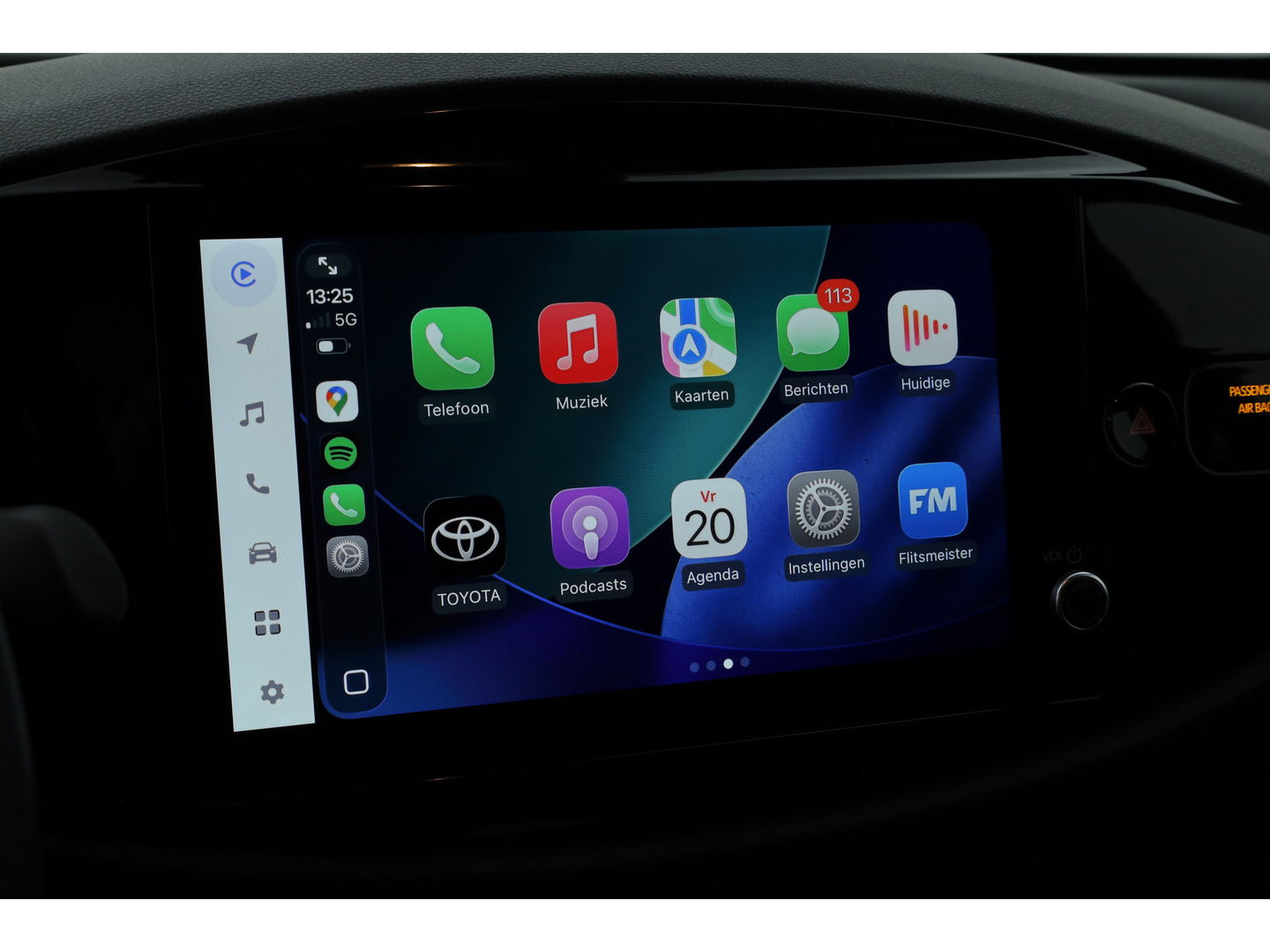 Toyota Aygo X Hybrid 115 GR Sport | Direct Leverbaar | Camera | Adapt. Cruise | JBL Audio | Keyless | Stoelverw. | Apple CarPlay |