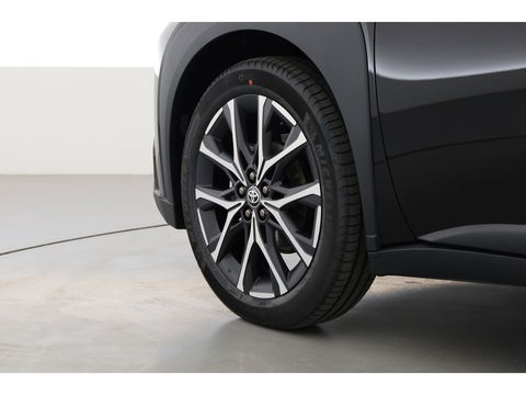 Toyota Aygo X Hybrid 115 GR Sport | Direct Leverbaar | Camera | Adapt. Cruise | JBL Audio | Keyless | Stoelverw. | Apple CarPlay |