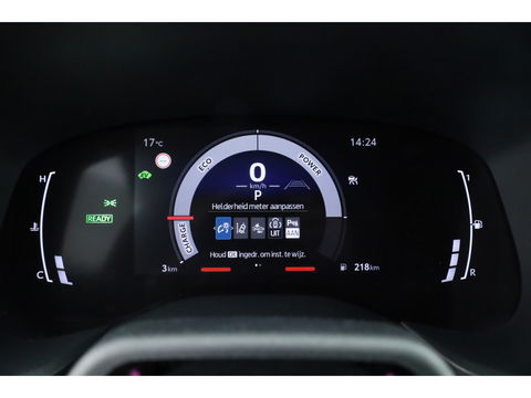 Toyota Aygo X Hybrid 115 GR Sport | Direct Leverbaar | Camera | Adapt. Cruise | JBL Audio | Keyless | Stoelverw. | Apple CarPlay |