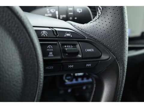 Toyota Aygo X Hybrid 115 GR Sport | Direct Leverbaar | Camera | Adapt. Cruise | JBL Audio | Keyless | Stoelverw. | Apple CarPlay |