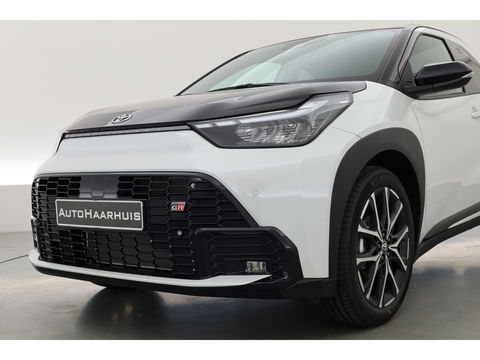 Toyota Aygo X Hybrid 115 GR Sport | Direct Leverbaar | Camera | Adapt. Cruise | JBL Audio | Keyless | Stoelverw. | Apple CarPlay |