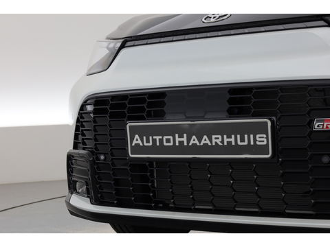 Toyota Aygo X Hybrid 115 GR Sport | Direct Leverbaar | Camera | Adapt. Cruise | JBL Audio | Keyless | Stoelverw. | Apple CarPlay |