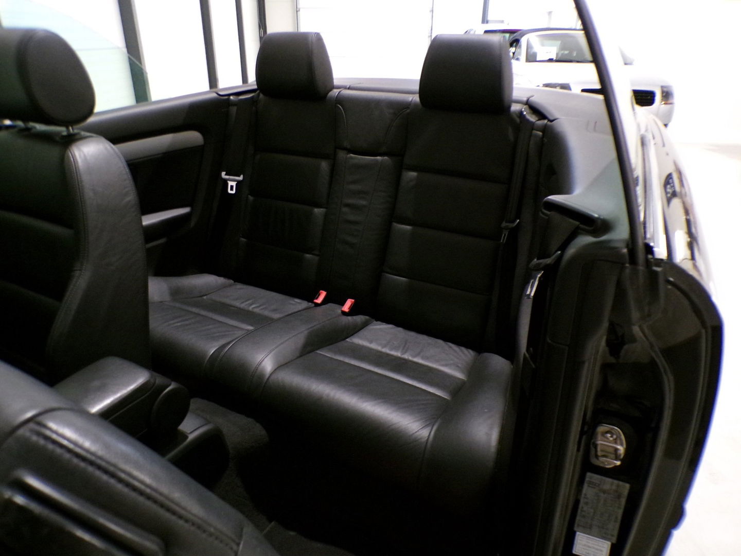 Audi A4 Cabriolet 1.8 Turbo S-Line Xenon Leer Stoelverwarming 18"Velgen Parkeersensoren Garantie I Apple-carplay inbouw mogelijk