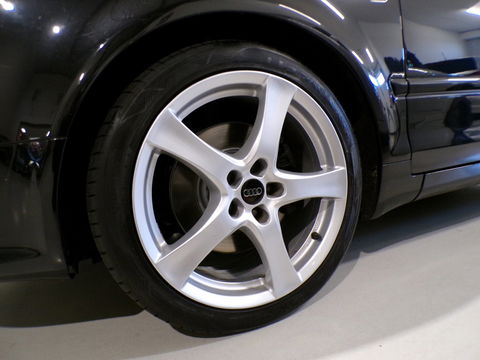 Audi A4 Cabriolet 1.8 Turbo S-Line Xenon Leer Stoelverwarming 18"Velgen Parkeersensoren Garantie I Apple-carplay inbouw mogelijk