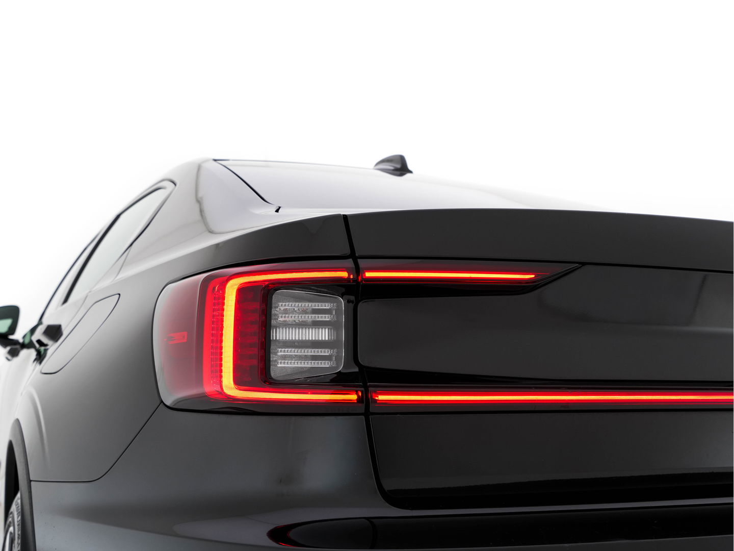 Polestar 2 Long Range Dual Motor Launch Edition 78kWh (3-Fase-11kW) {SOH-88%} Aut.*PANO | NAVI-FULLMAP | FULL-LED | ADAPTIVE-CRUISE | BLINDSPOT | TOPVIEW | KEYLESS | LANE-ASSIST | DIGI-COCKPIT | CARPLAY | DAB+ | HEATED-SPORTSEATS | CAMERA | MEMORY-PACK | PDC | 19''A