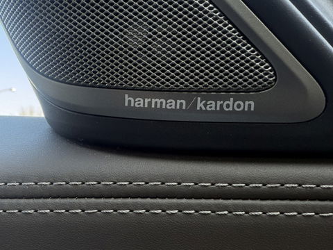 BMW 7 Serie 740i 327PK High Ex. / 360° / Massage / M Individual / Laser