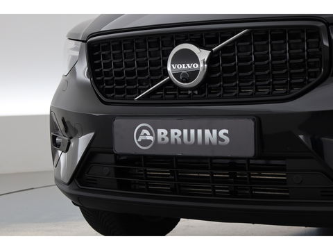 Volvo XC40 1.5 T5 Plug-in hybrid Ultimate Dark | Facelift | Pano-dak | 360 camera | H&K Audio | Adap. cruise | Blis | Elek. Stoelen |