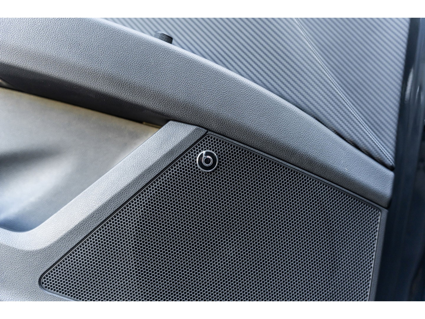 SEAT Leon ST 2.0 TSI CUPRA R 4DRIVE BLACKNESS GREY CARBON