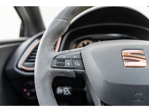 SEAT Leon ST 2.0 TSI CUPRA R 4DRIVE BLACKNESS GREY CARBON
