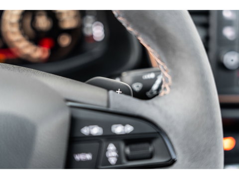 SEAT Leon ST 2.0 TSI CUPRA R 4DRIVE BLACKNESS GREY CARBON