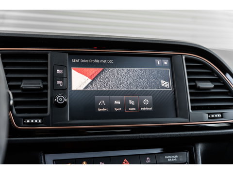 SEAT Leon ST 2.0 TSI CUPRA R 4DRIVE BLACKNESS GREY CARBON