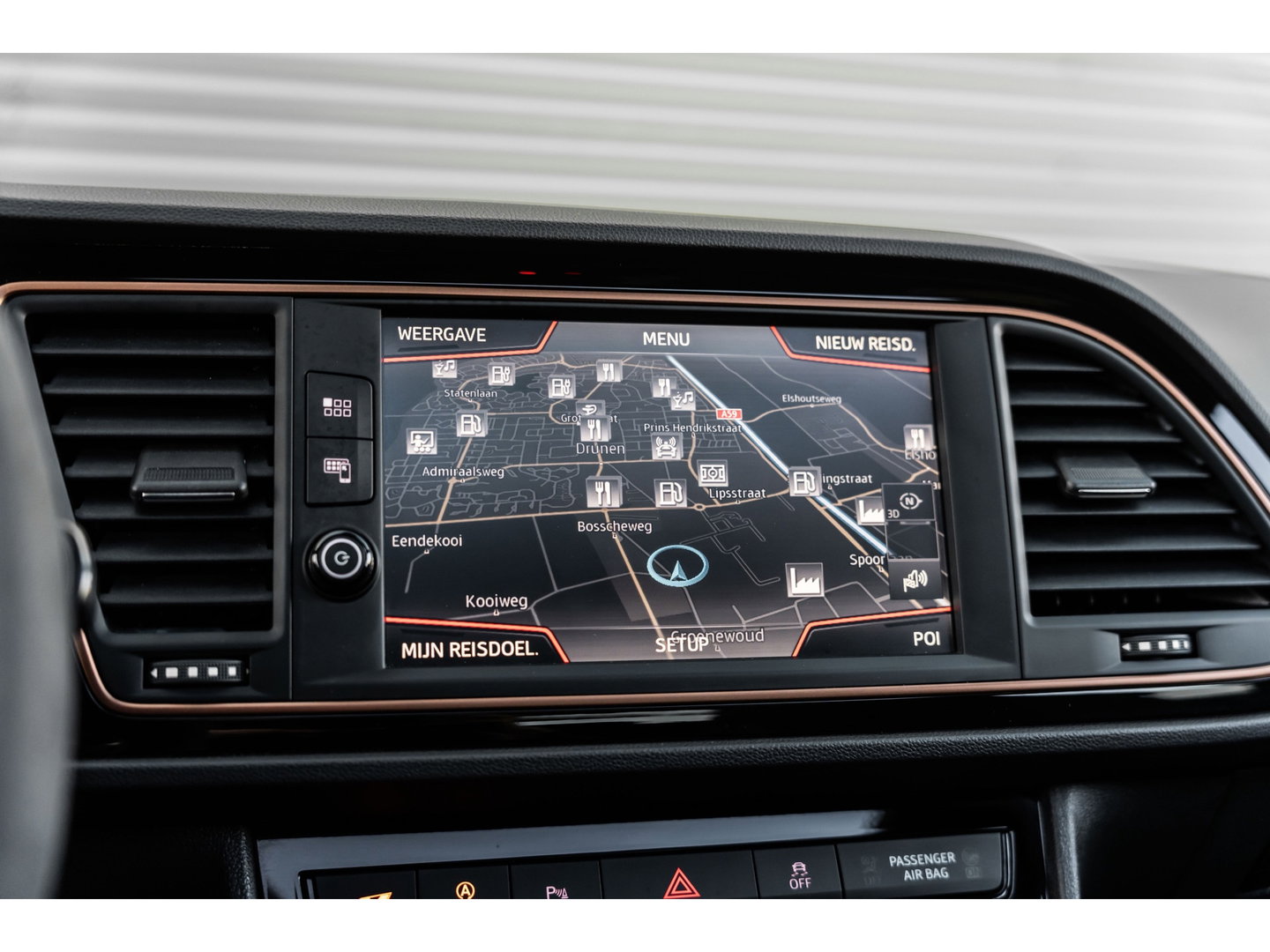 SEAT Leon ST 2.0 TSI CUPRA R 4DRIVE BLACKNESS GREY CARBON