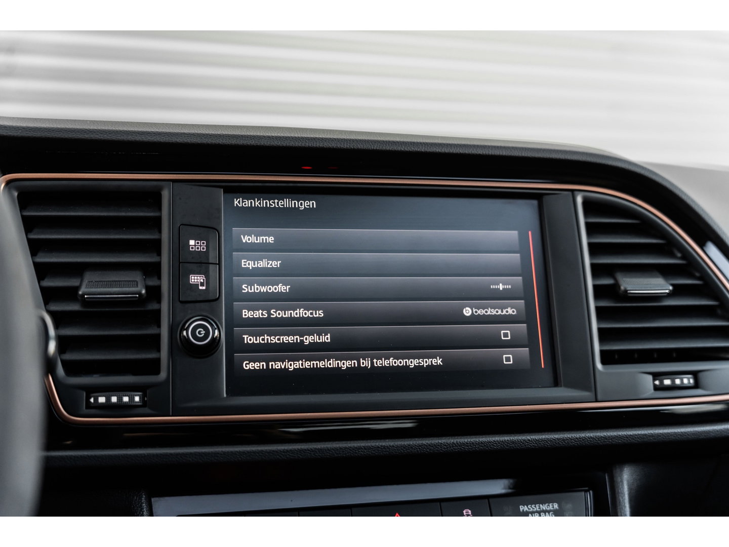 SEAT Leon ST 2.0 TSI CUPRA R 4DRIVE BLACKNESS GREY CARBON