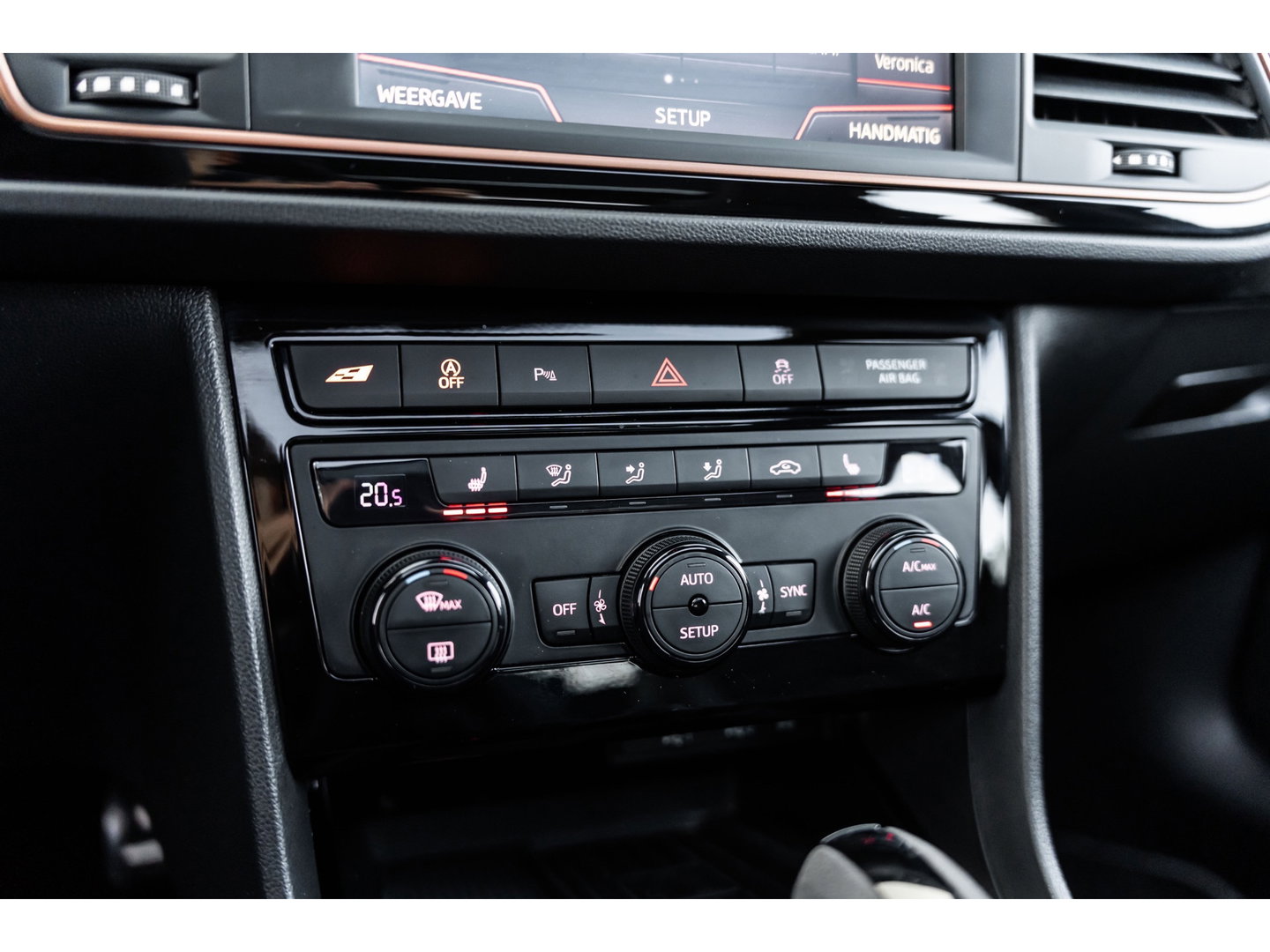 SEAT Leon ST 2.0 TSI CUPRA R 4DRIVE BLACKNESS GREY CARBON