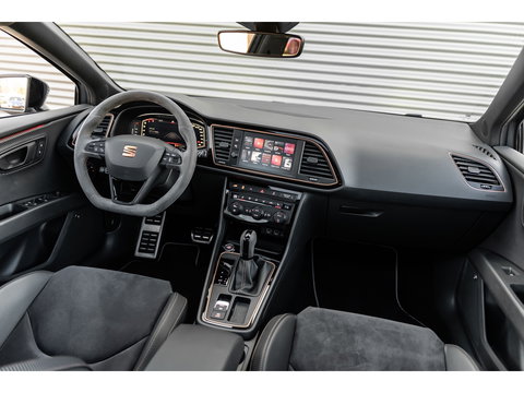SEAT Leon ST 2.0 TSI CUPRA R 4DRIVE BLACKNESS GREY CARBON