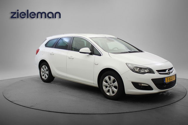 Opel Astra - Sports Tourer 1.4 Turbo Business + - Navi, Cruise, Half Leer, Trekhaak