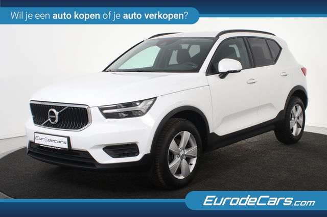 Volvo XC40 - 1.5 T2 Momentum Core *1ste Eigenaar*Navigatie*Parkassist*Trekhaak*