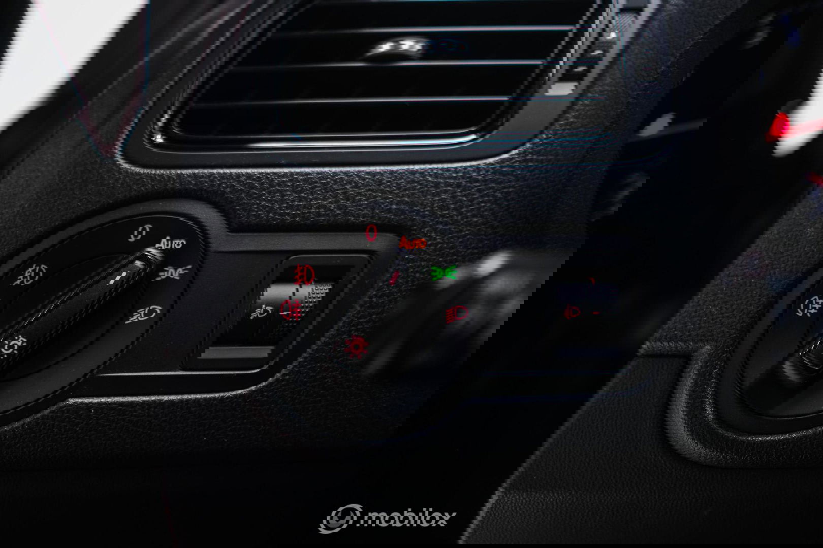 Volkswagen Polo 1.0 Comfortline | Cruise | Clima | Multimediascherm | All seasons | LMV | rijklaarprijs