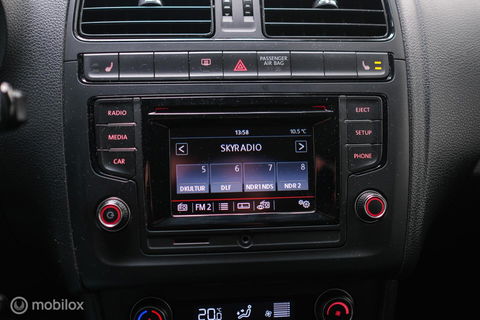 Volkswagen Polo 1.0 Comfortline | Cruise | Clima | Multimediascherm | All seasons | LMV | rijklaarprijs