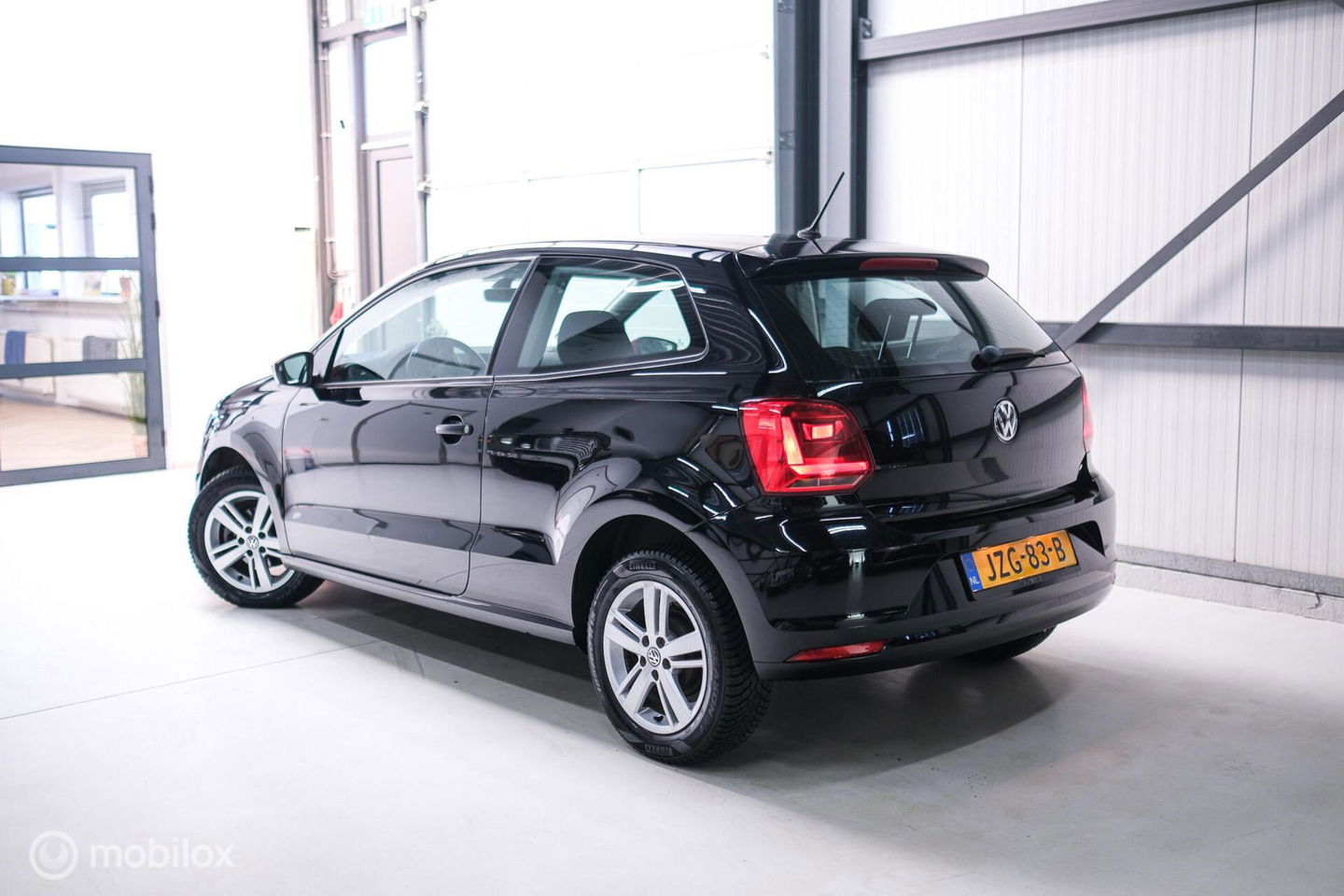 Volkswagen Polo 1.0 Comfortline | Cruise | Clima | Multimediascherm | All seasons | LMV | rijklaarprijs