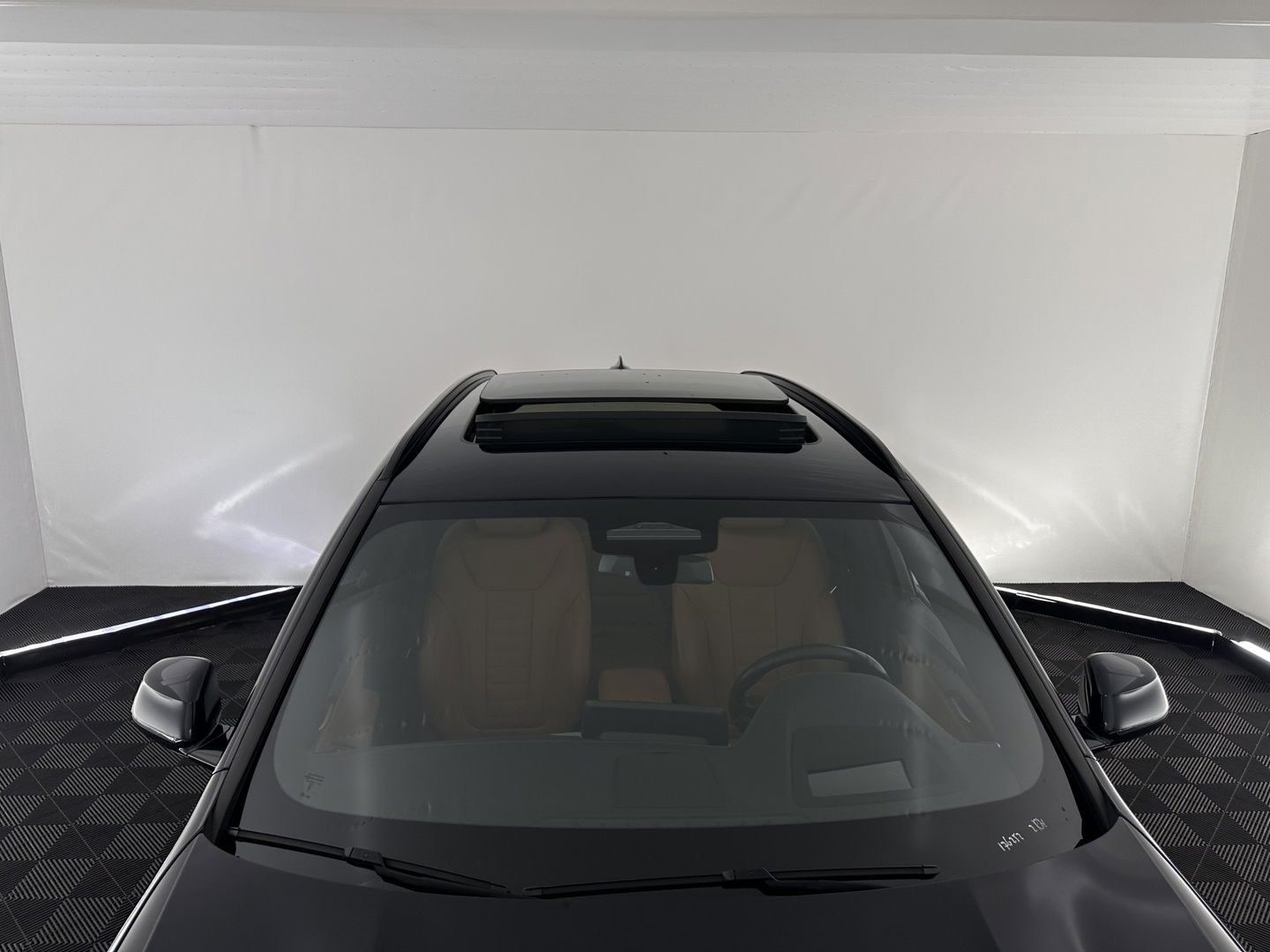 BMW iX3 High Executive 80 kWh [ 3-Fase-11kW ] {SOH-96%} (INCL-BTW) Aut. *PANO | LEATHER | HARMAN/KARDON | FULL-LED | BLINDSPOT | MEMORY-PACK | DIGI-COCKPIT | HEATED-SPORTSEATS | KEYLESS | TOPVIEW | DAB+ | NAVI-FULLMAP | HEAD-UP | PRIVACY-GLASS |