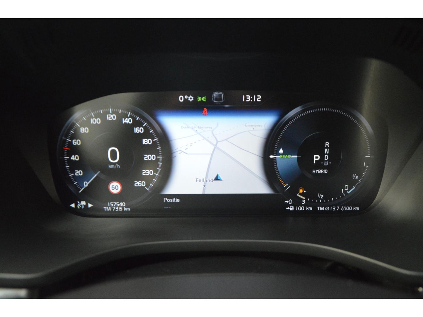 Volvo XC60 Hybride T6 AWD R-Design | Head-Up Display | Panoramadak | Harman/Kardon | Trekhaak | Rondom stoelverwarming | Memory |