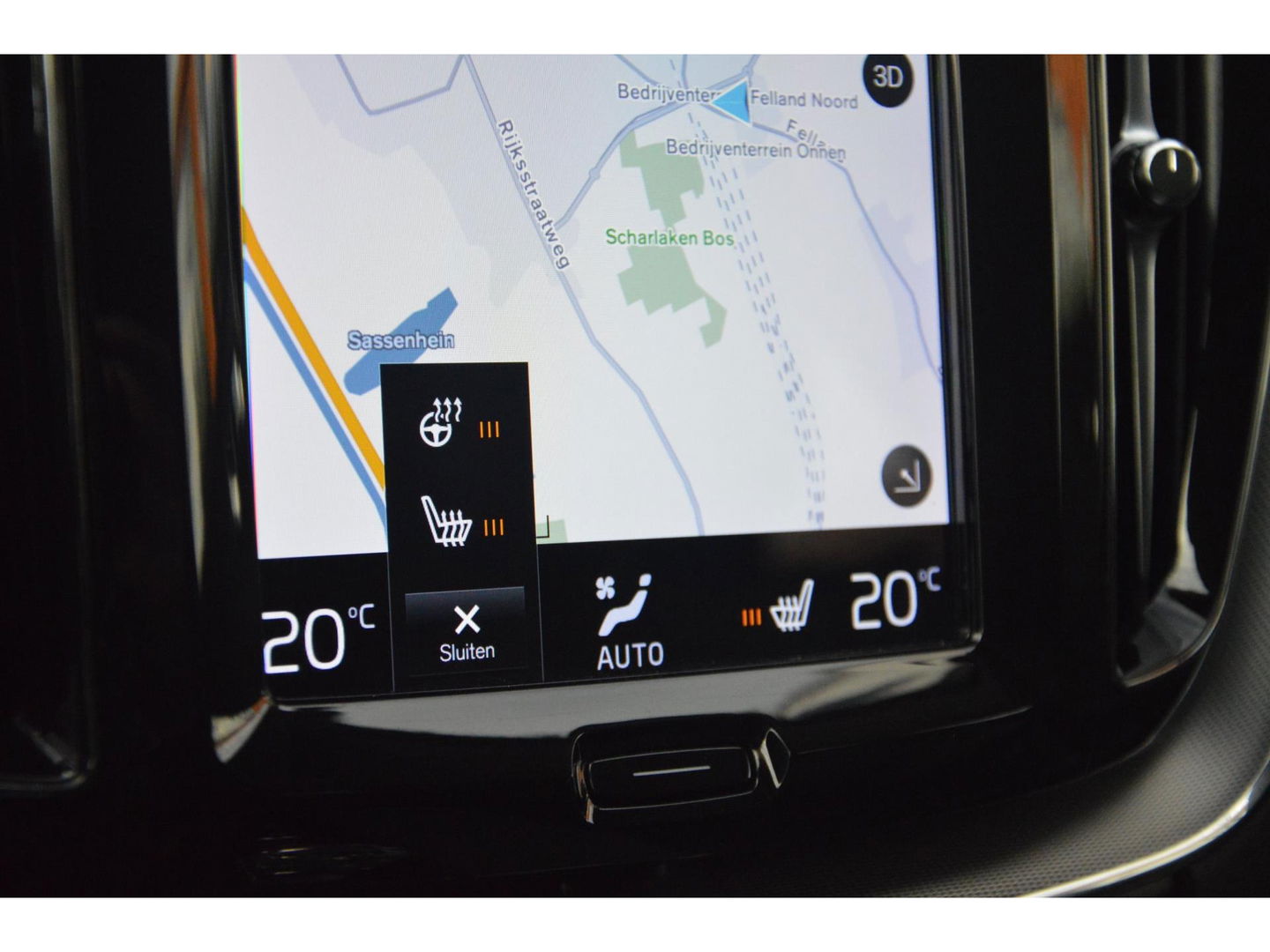 Volvo XC60 Hybride T6 AWD R-Design | Head-Up Display | Panoramadak | Harman/Kardon | Trekhaak | Rondom stoelverwarming | Memory |