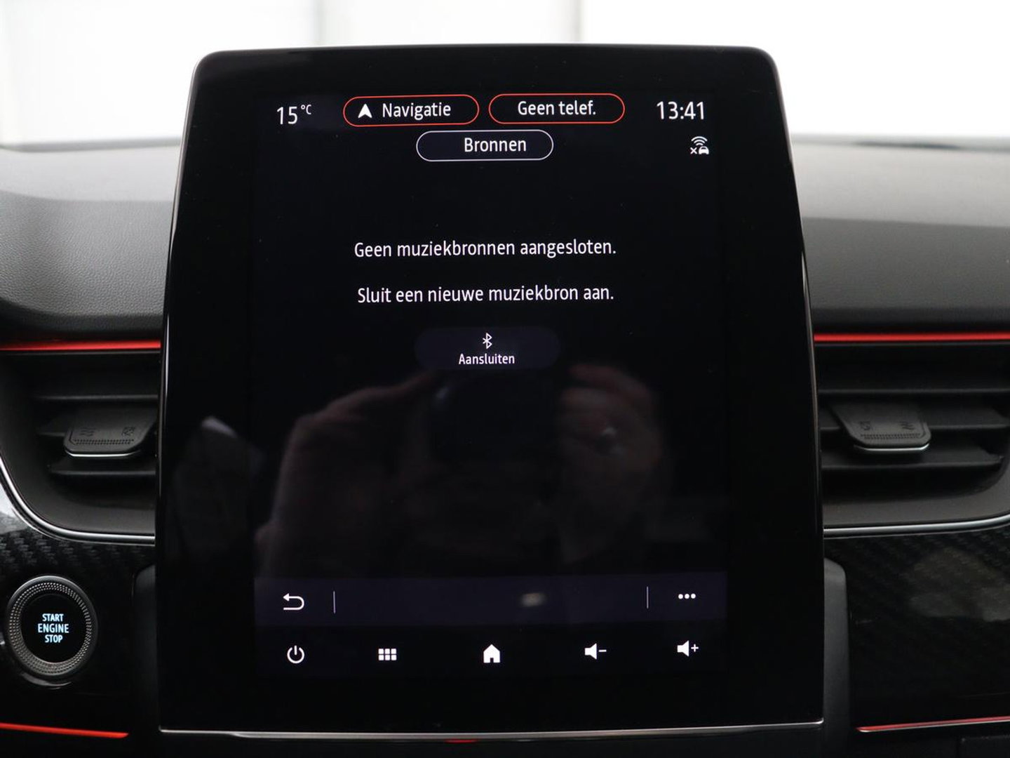Renault Arkana 1.6 E-Tech Hybrid 145 R.S. Line | Leder/Alcantara | Stoelverwarming | Adaptive cruise | Camera | Carplay | Keyless | Park Assist | Full LED | Navigatie | File Assistent