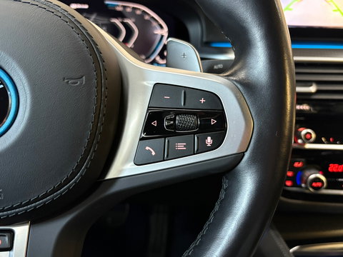 BMW 5 Serie 530e Edition Plus, M-pakket, Schuifdak, Laserlight, FULL-options