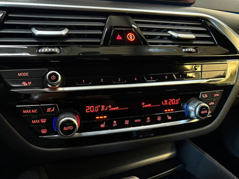 BMW 5 Serie 530e Edition Plus, M-pakket, Schuifdak, Laserlight, FULL-options