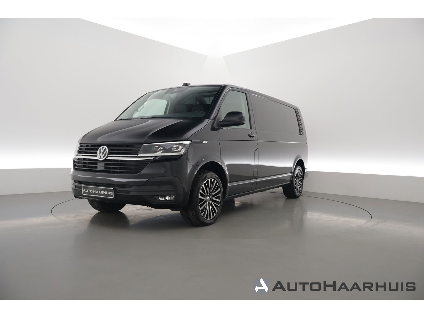 Volkswagen Transporter 2.0 TDI L2H1 4Motion Automaat/DSG Comfortline | Standkachel | Dig. Cockpit | Camera+PDC | Stoelverw. | Adapt. Cruise | Nav+App.Connect | LED