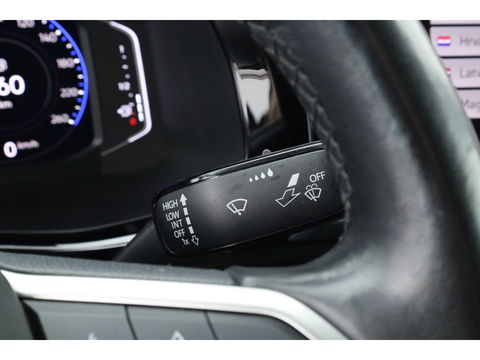 Volkswagen Transporter 2.0 TDI L2H1 4Motion Automaat/DSG Comfortline | Standkachel | Dig. Cockpit | Camera+PDC | Stoelverw. | Adapt. Cruise | Nav+App.Connect | LED