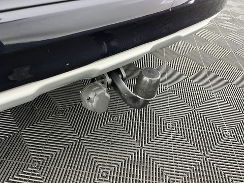 Volvo XC60 2.0 D3 FWD Momentum *LEATHER | NAVI-FULLMAP | COMFORT-SEATS | ECC | PDC | CRUISE | PRIVACY-GLASS | TOWBAR | 17''ALU*