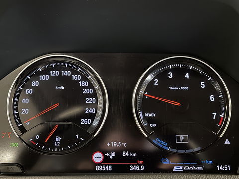 BMW 2 Serie Active Tourer 225xe iPerformance High Executive | Rijmodus Regeling | Stuurwielverwarming | Stoelverwarming | Lane Assist | Spraakbediening |