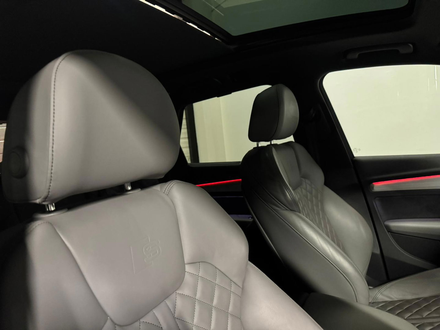 Audi Q5 55 TFSI e Competition S-LINE PANO KEYLESS B&O