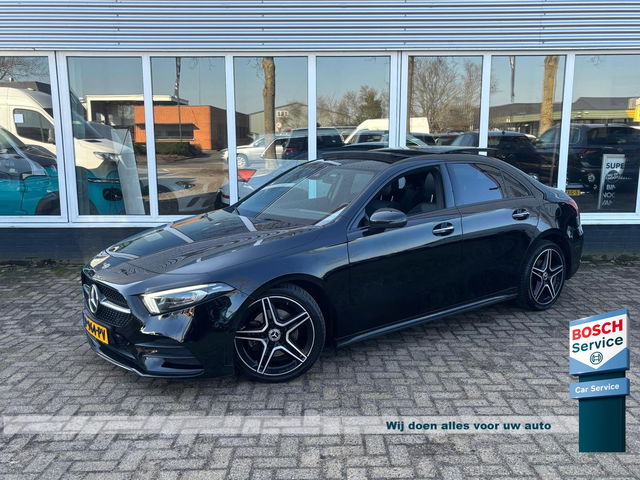 Mercedes-Benz A-Klasse - 180 Business Solution AMG Pano | Sfeerverlichting | NL Auto!