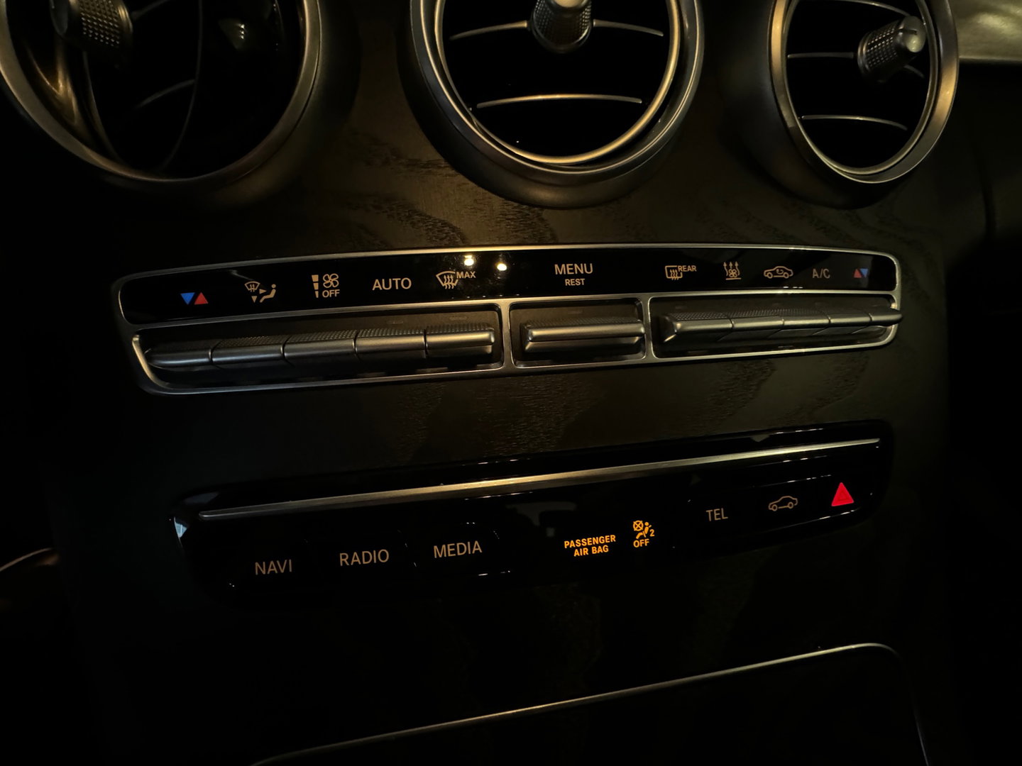 Mercedes-Benz C-Klasse 300 e Premium+ AMG Trekhaak|360 Camera