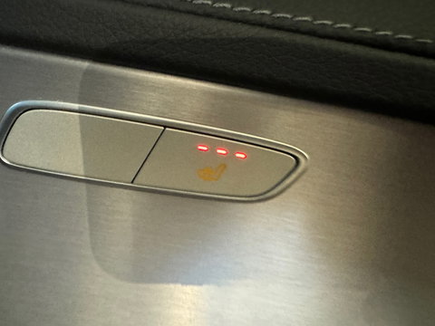 Mercedes-Benz C-Klasse 300 e Premium+ AMG Trekhaak|360 Camera