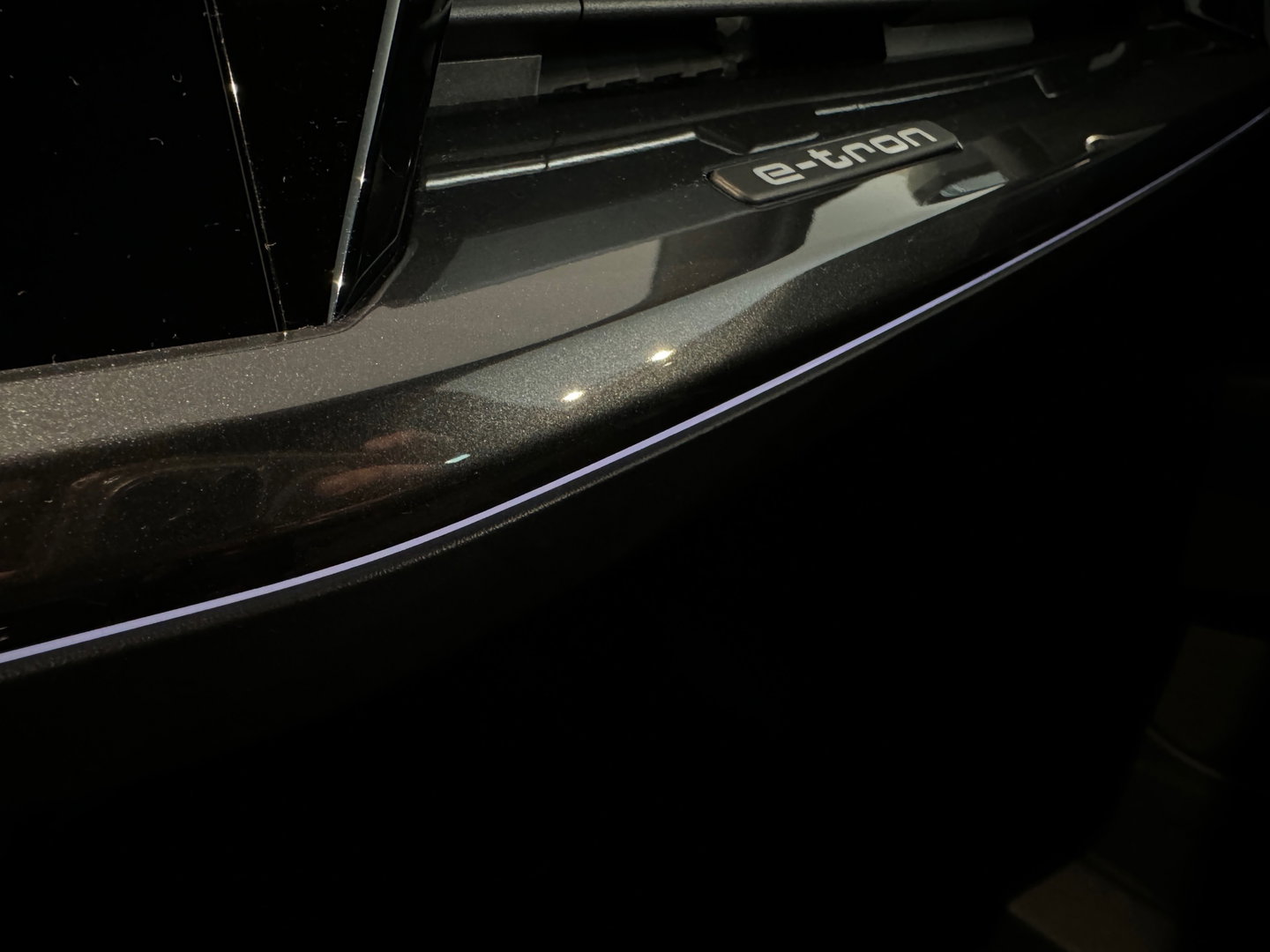 Audi Q4 e-tron 40 S Line 77 kWh Sfeer|CarPlay|Keyless|Night