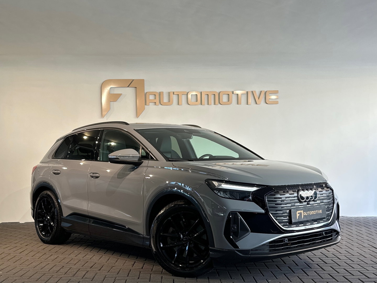 Audi Q4 e-tron 40 S Line 77 kWh Sfeer|CarPlay|Keyless|Night