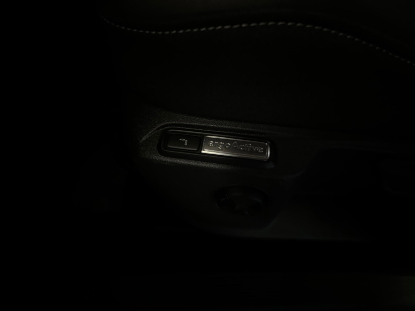 Volkswagen T-Roc 1.5 TSI R-Line Pano|Keyles|IQ|Sfeer|Camera