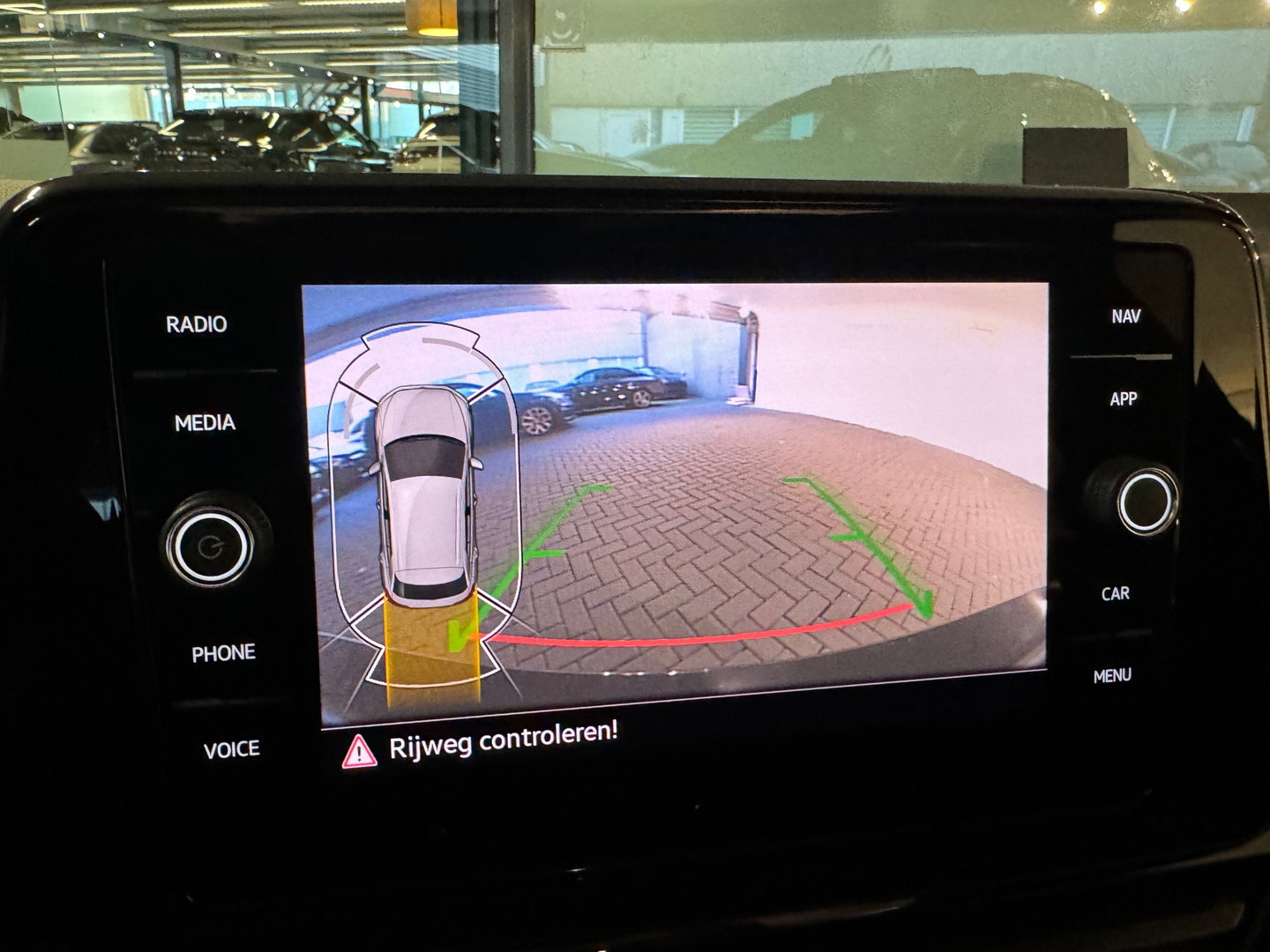 Volkswagen T-Roc 1.5 TSI R-Line Pano|Keyles|IQ|Sfeer|Camera