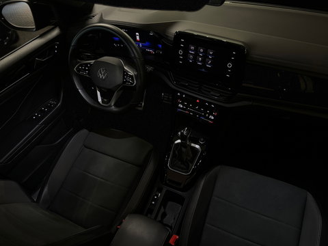 Volkswagen T-Roc 1.5 TSI R-Line Pano|Keyles|IQ|Sfeer|Camera