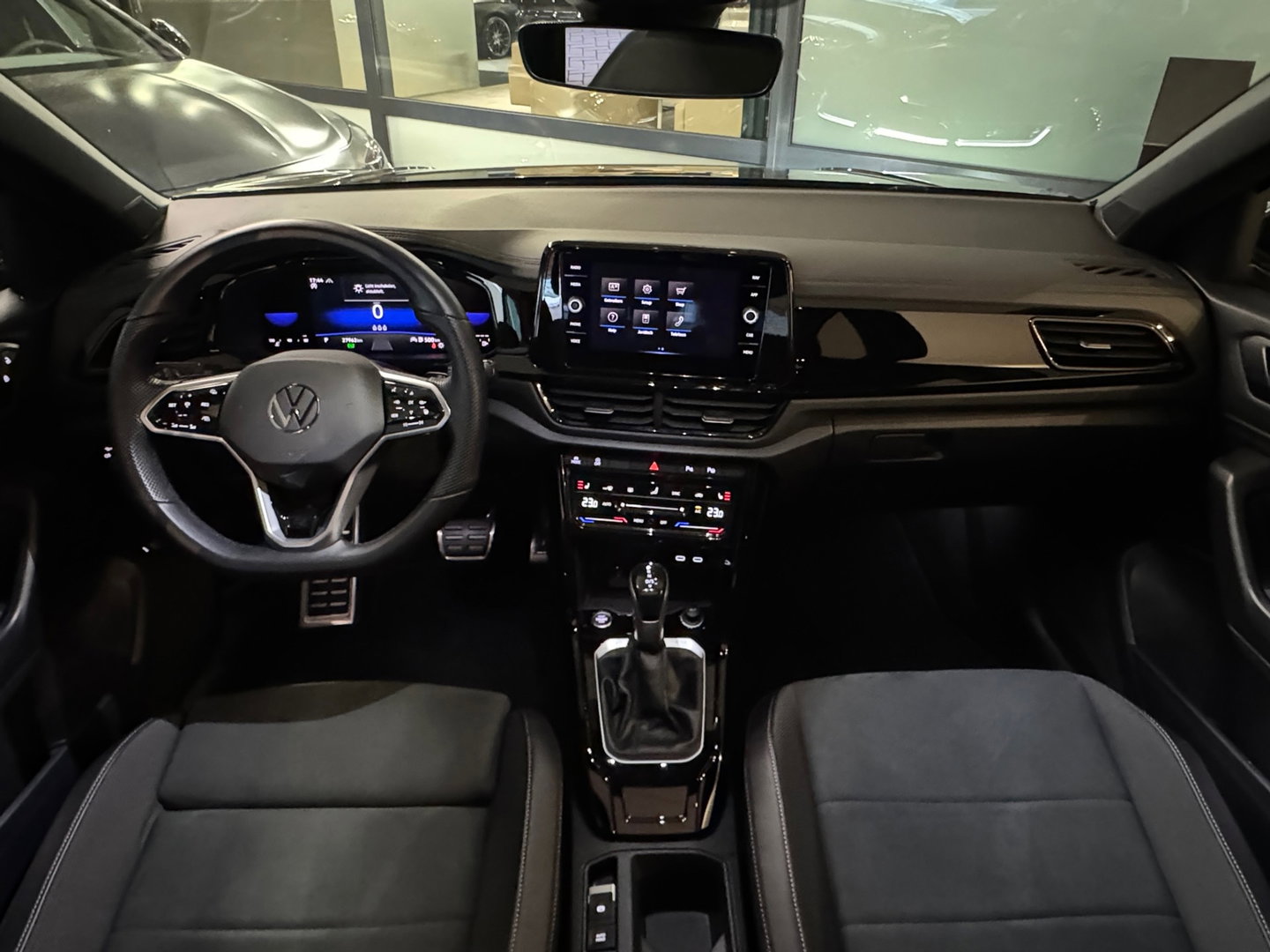 Volkswagen T-Roc 1.5 TSI R-Line Pano|Keyles|IQ|Sfeer|Camera