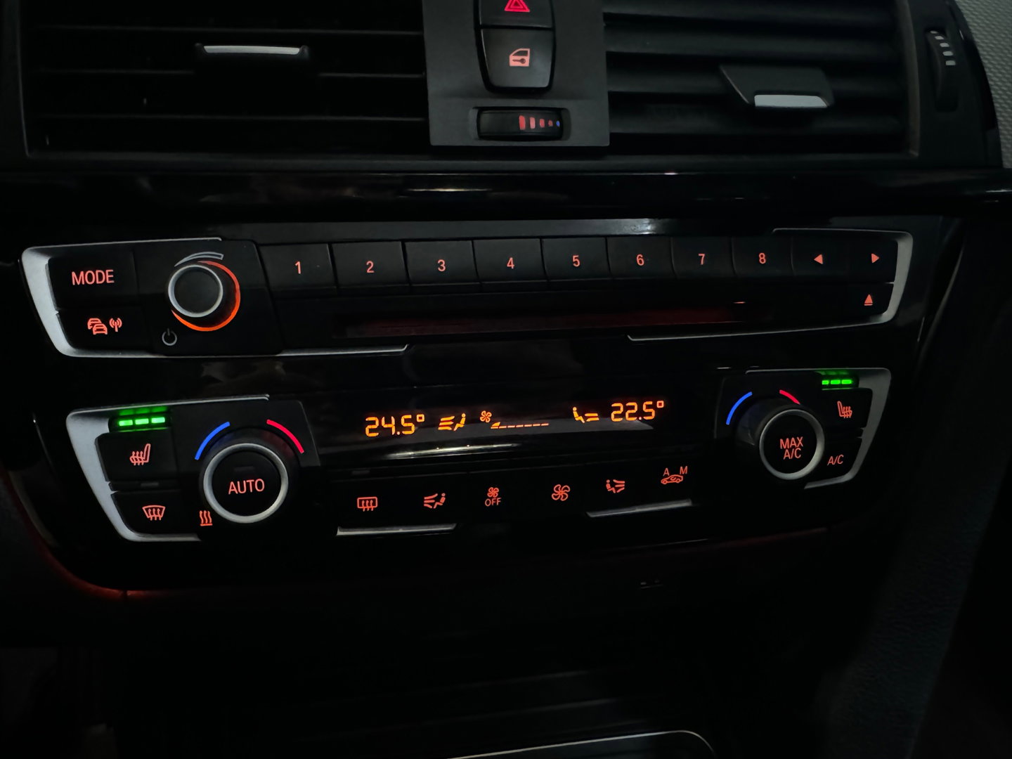 BMW 3-serie 320i M Sport Pano|Sfeer|Camera|Leder|Stoelverw.