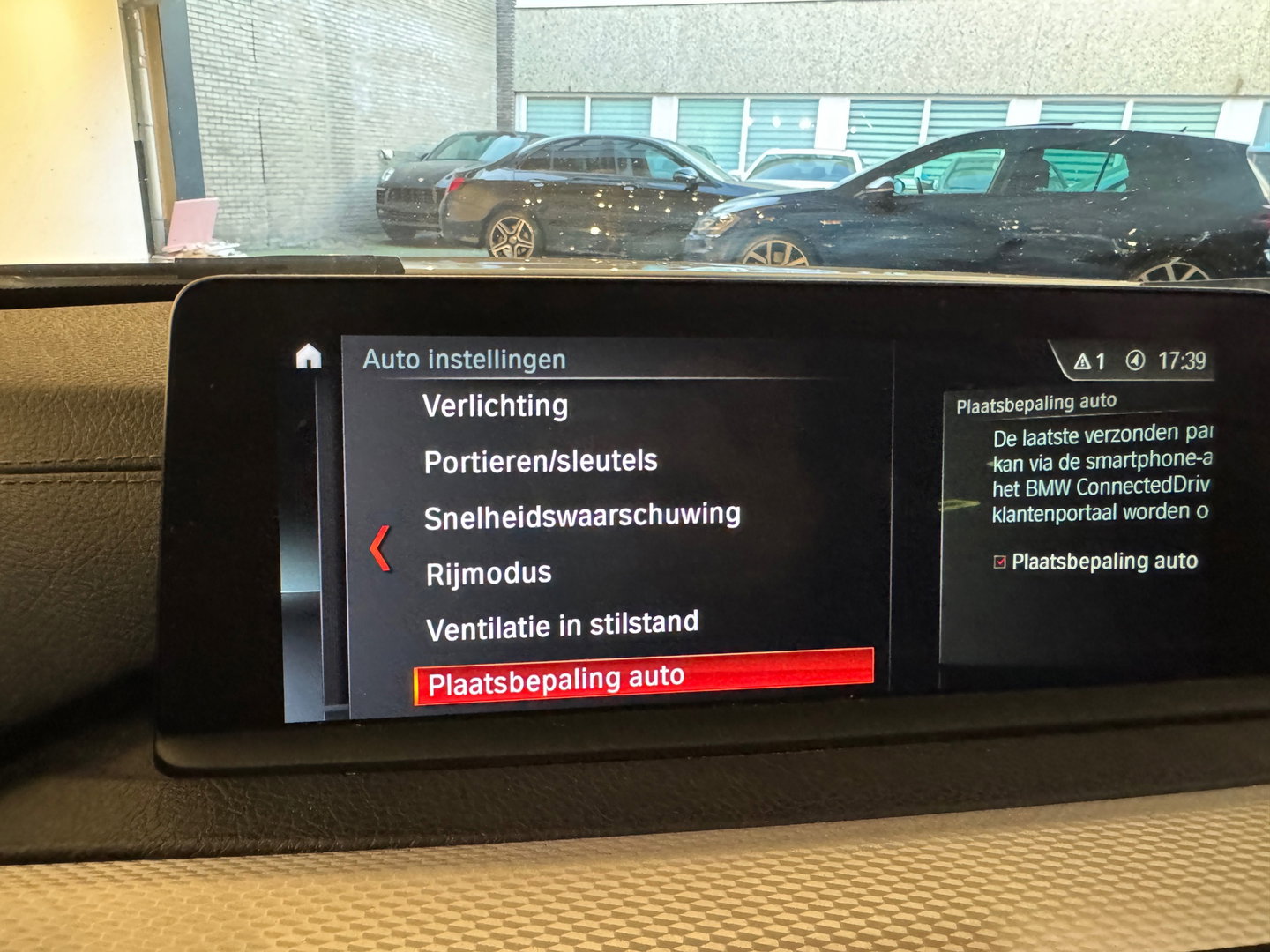 BMW 3-serie 320i M Sport Pano|Sfeer|Camera|Leder|Stoelverw.