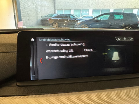 BMW 3-serie 320i M Sport Pano|Sfeer|Camera|Leder|Stoelverw.