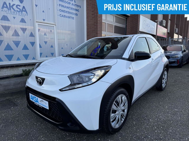 Toyota Aygo - X 1.0 VVT-i S-CVT Play Automaat Incl.BTW Camera CarPlay CruiseControl Stoelverwarming